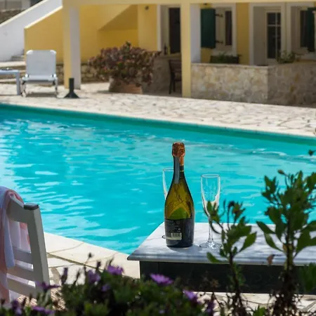 Villa Elaia Suites & Apartments No.4 Gaios Exterior photo