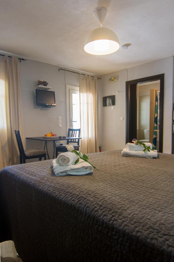Elaia & No.4 Apartment *